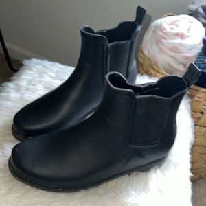 j crew rain boots
